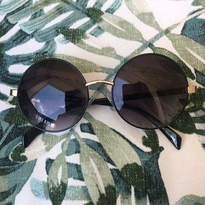 Steve Madden sunglasses